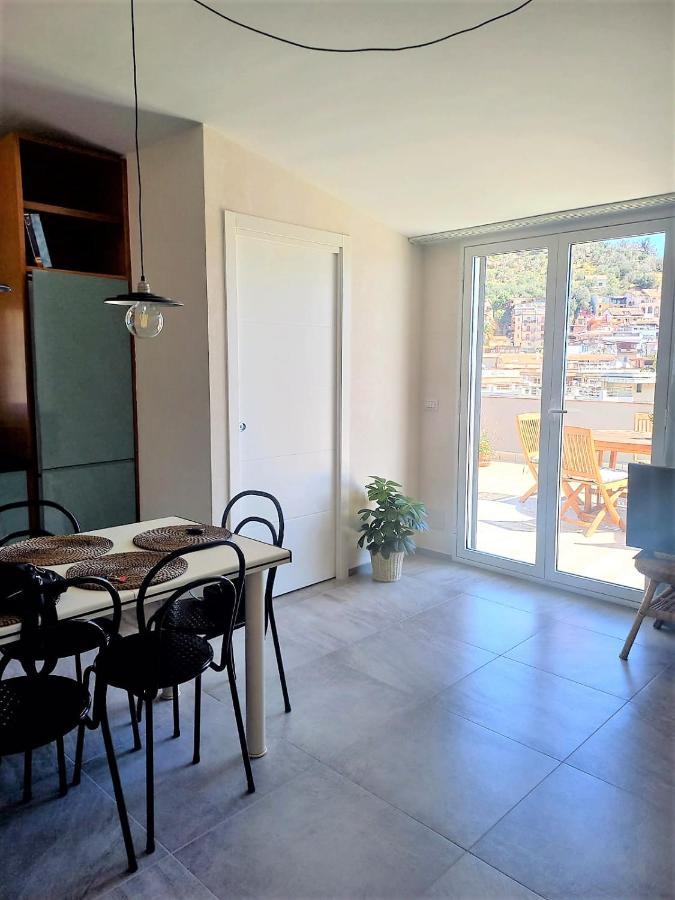 Suite Home Panorama Giardini Naxos Esterno foto